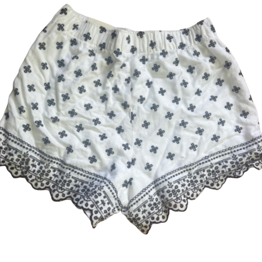 Abercrombie & Fitch White with black eyelet linen blend shorts